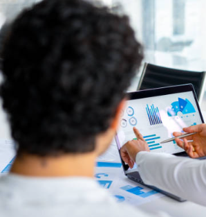 交易经验的积累，究竟是来自数据，还是来自错误